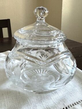 Lead Crystal (or Glass) Jar with Matching Lid. Geometric and Floral Design.